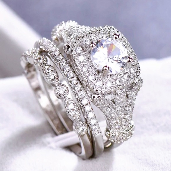 18K White Gold Filled White Sapphire Wedding Ring - Picture 6 of 7